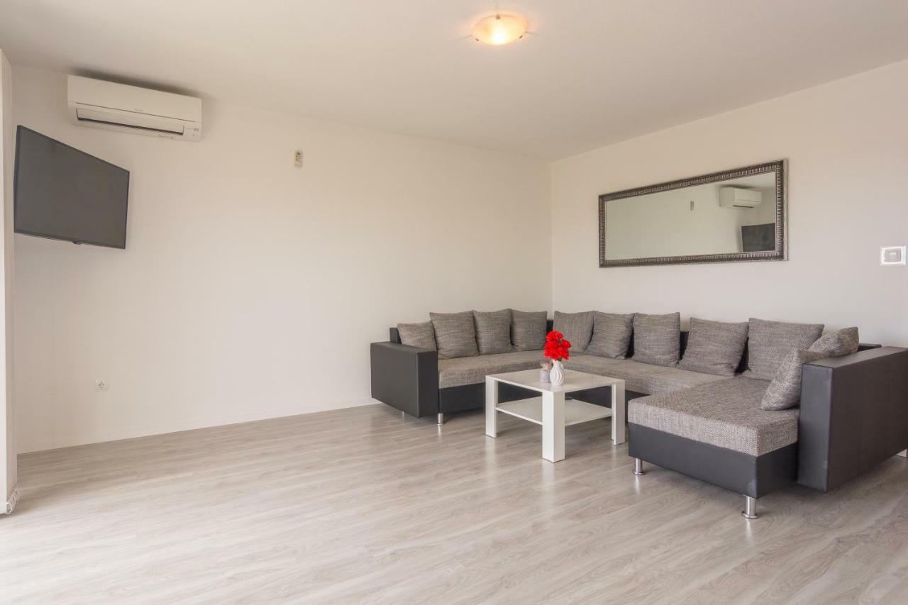 Apartment Kozina Zadar Luaran gambar