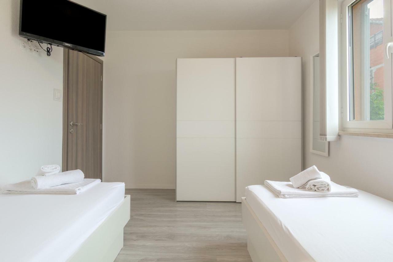 Apartment Kozina Zadar Luaran gambar