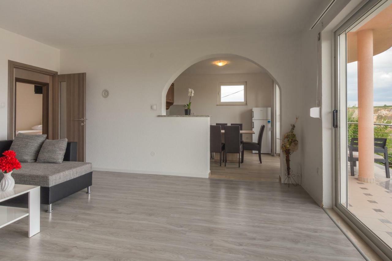 Apartment Kozina Zadar Luaran gambar