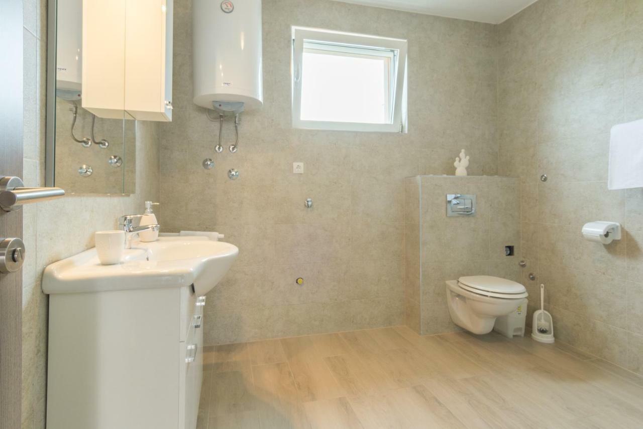 Apartment Kozina Zadar Luaran gambar